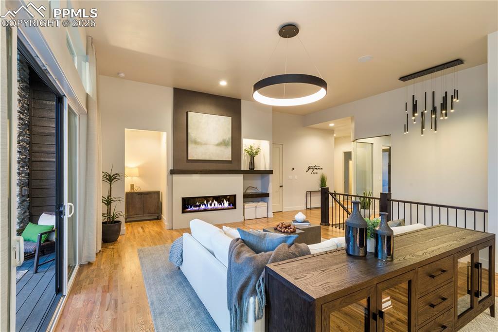 Image 7 of 44: No Description Available