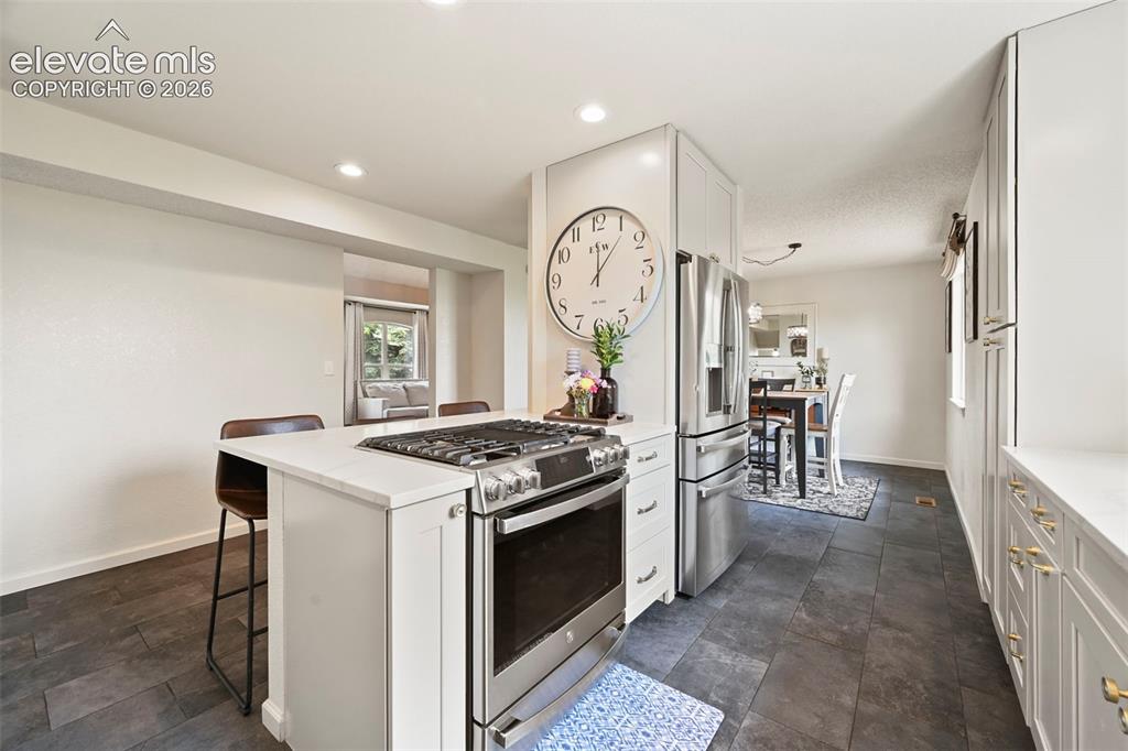 Image 13 of 48: Kitchen