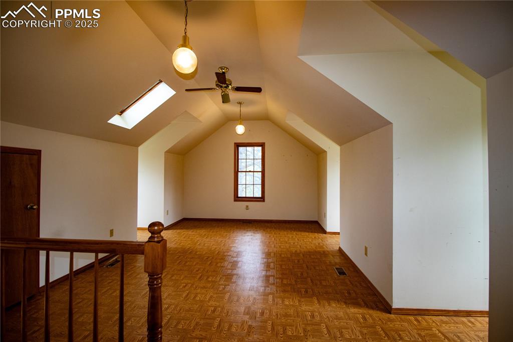 Image 24 of 34: Bonus Room