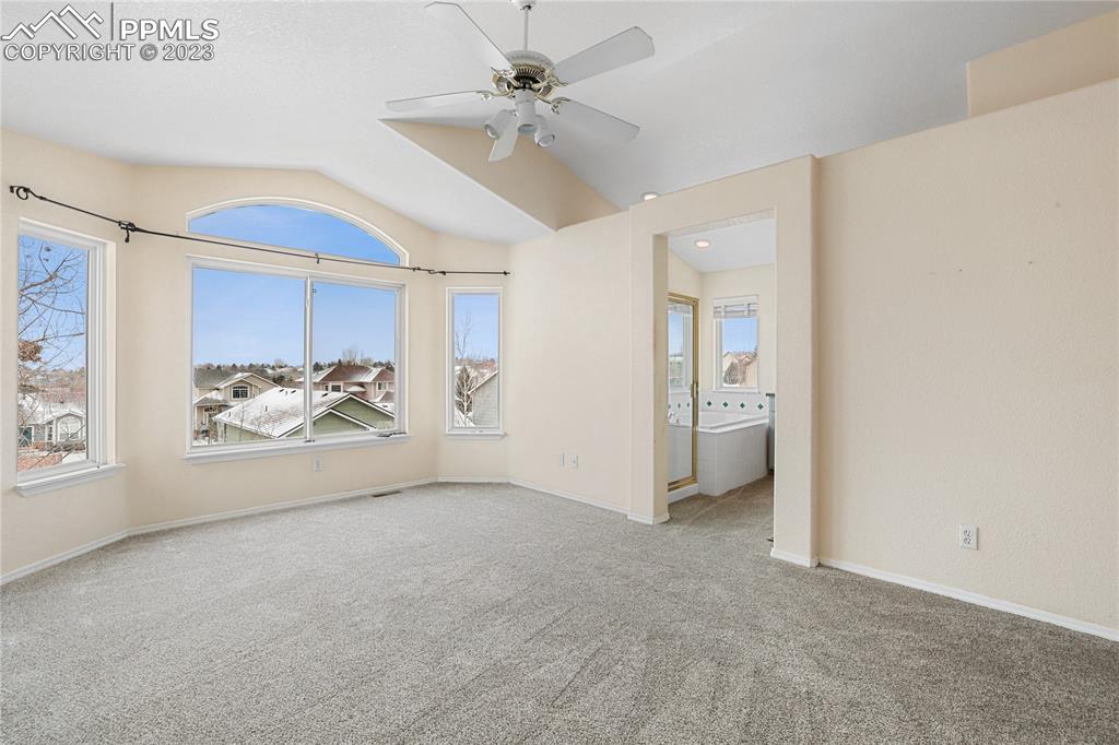 Listing 4574178, Image 18 of 50