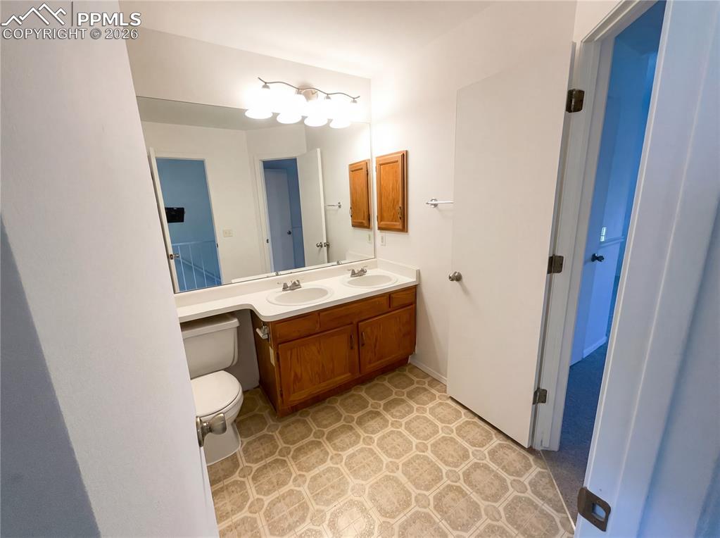 Image 17 of 24: No Description Available