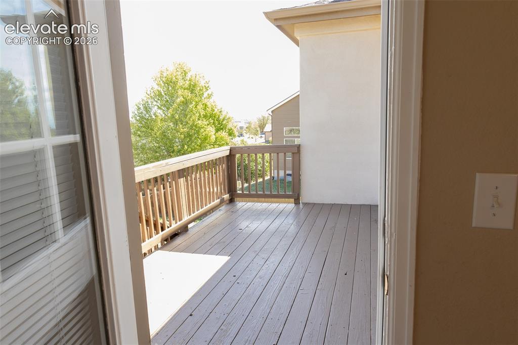 Image 26 of 26: Deck