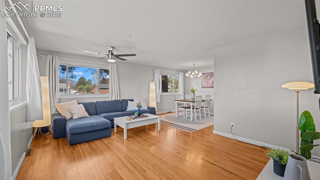 Image 7 of 34: Living Room