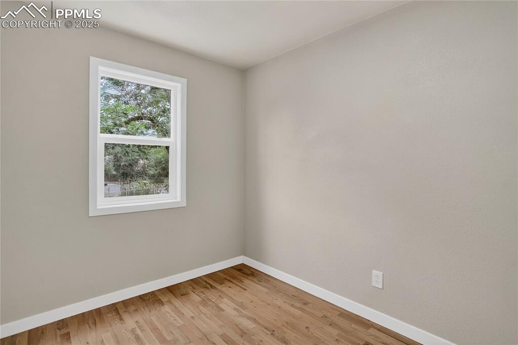 Image 11 of 21: 2nd bedroom