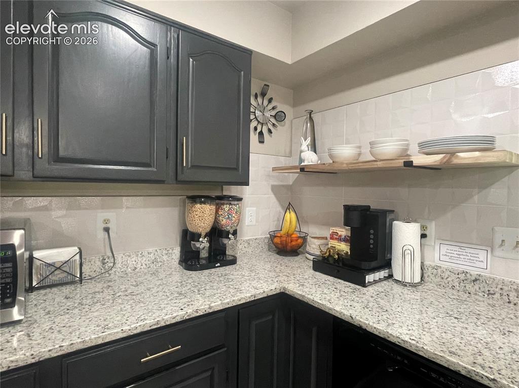 Image 9 of 35: Kitchen