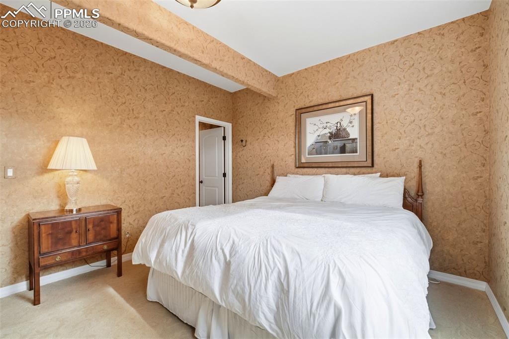 Image 44 of 50: Bedroom