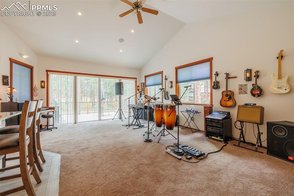 Image 12 of 31: Exercise Room