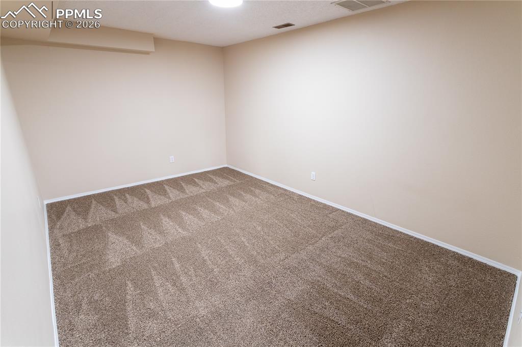Image 34 of 47: Bonus Room