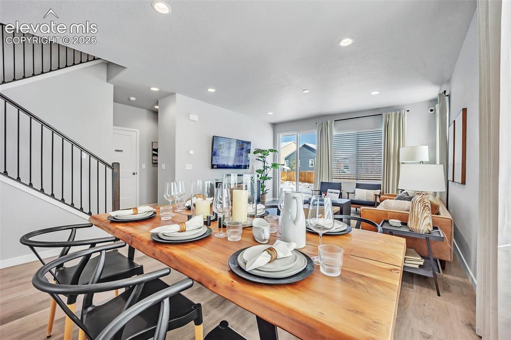 Image 3 of 47: Dining Area
