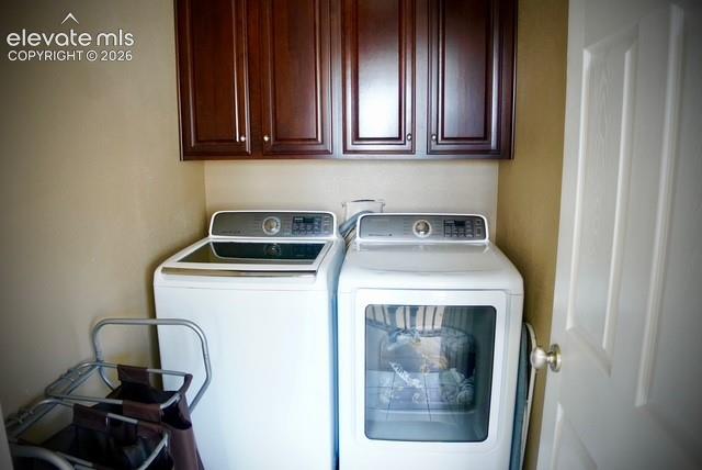 Image 12 of 17: Laundry
