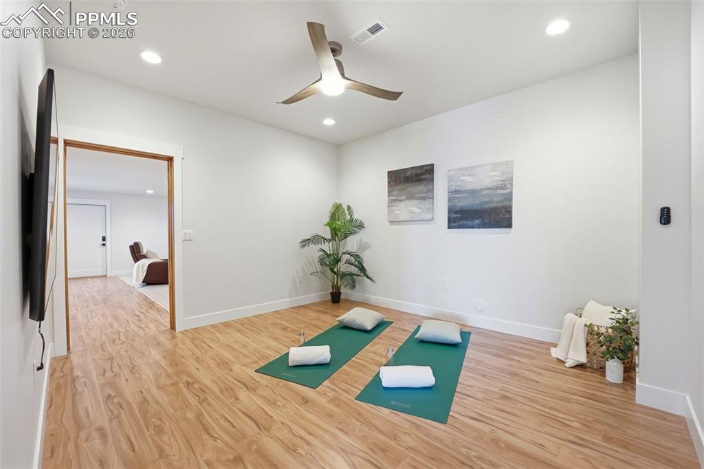 Image 40 of 50: Exercise Room