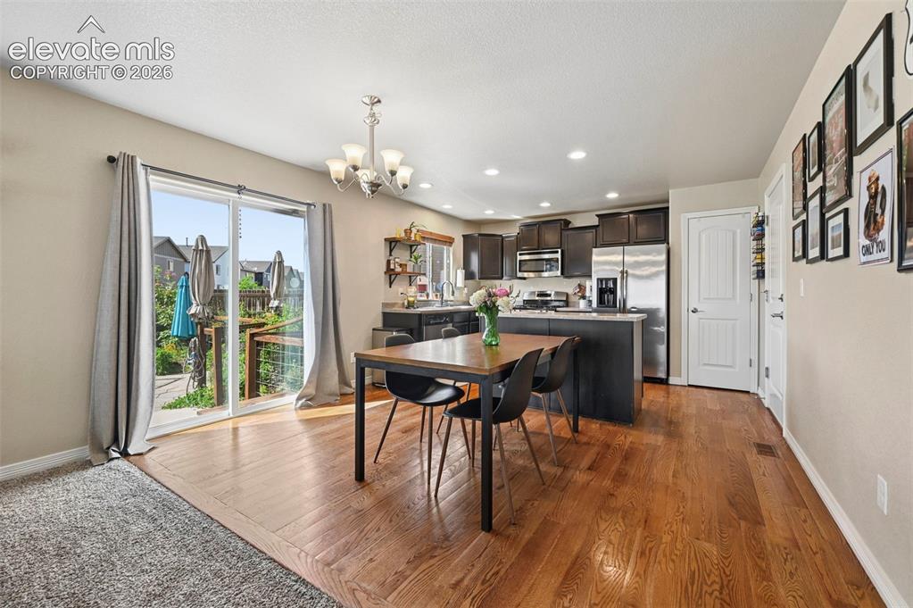 Image 11 of 43: Dining Area