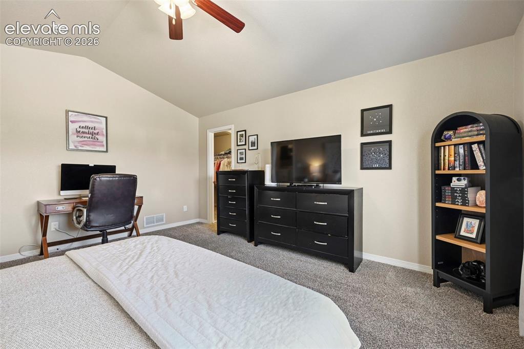 Image 18 of 43: Bedroom