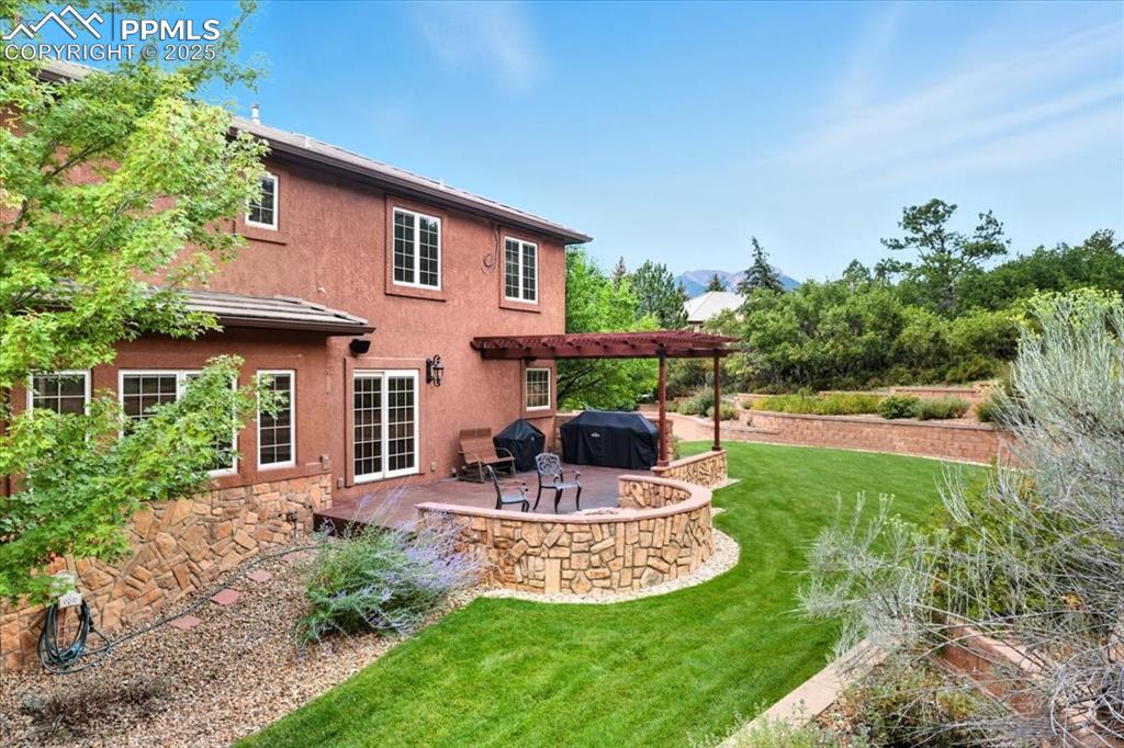 Image 44 of 50: Back of Structure