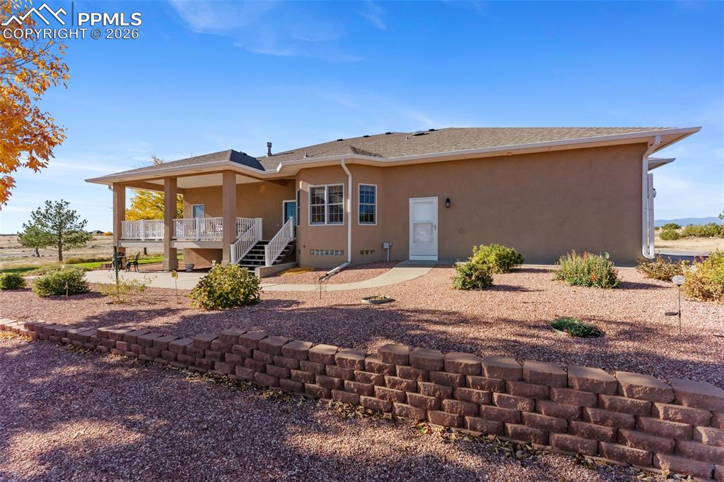 Image 41 of 50: Back of Structure