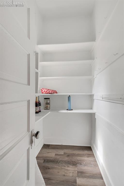 Image 11 of 22: Pantry