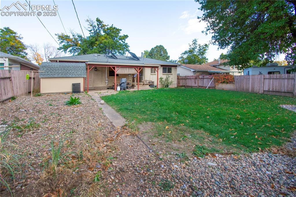 Image 28 of 31: Back of Structure