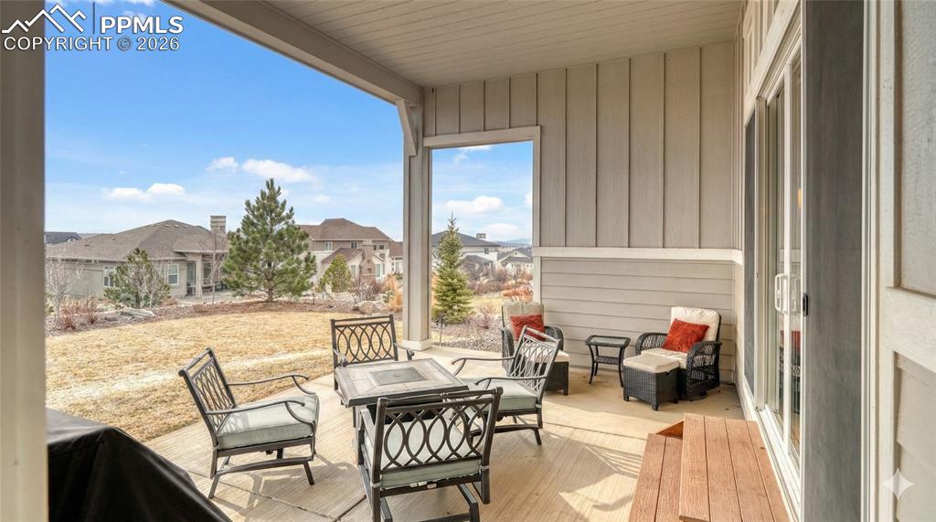 Image 21 of 50: Patio