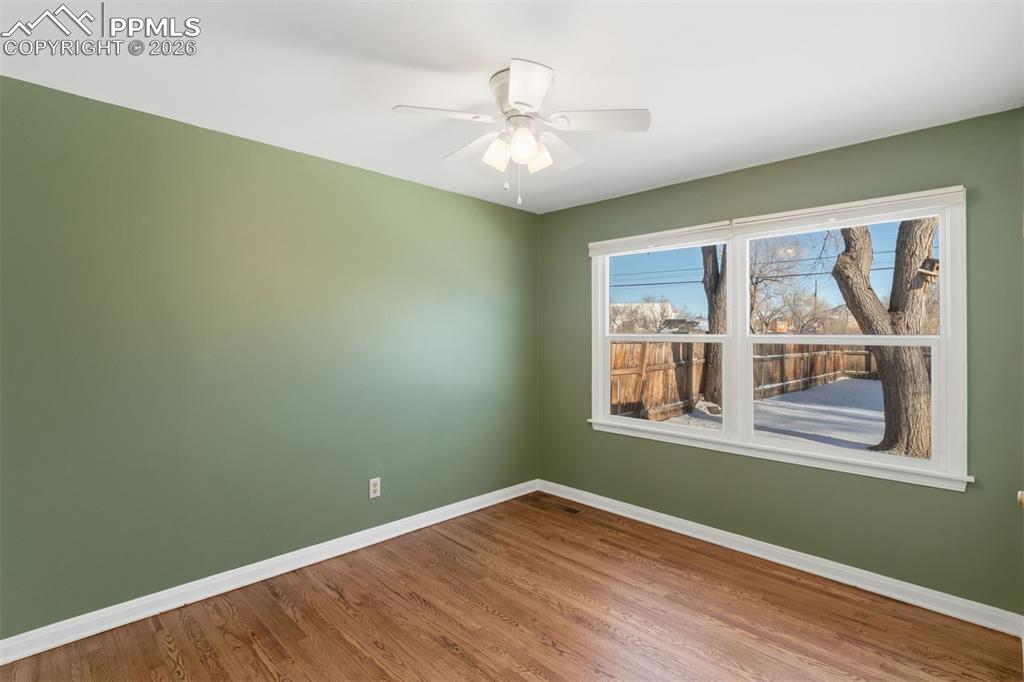 Image 18 of 31: Bedroom #2