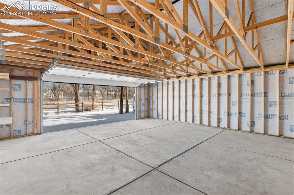 Image 7 of 31: Oversized with extra storage room, and alley access with the Rock Island Tr