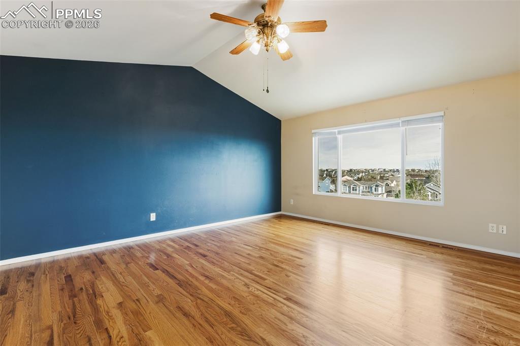 Image 25 of 50: Primary Bedroom