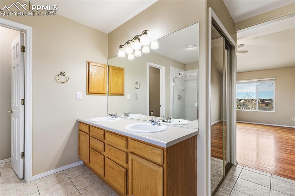 Image 29 of 50: Primary Bathroom