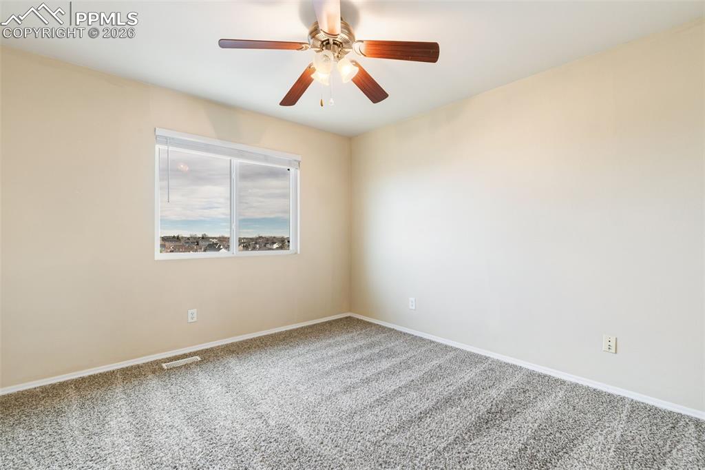 Image 32 of 50: Bedroom #3