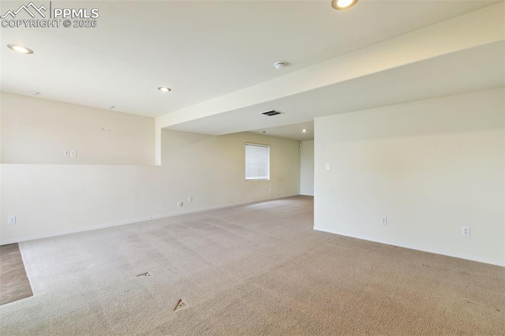 Image 38 of 50: Recreation Room