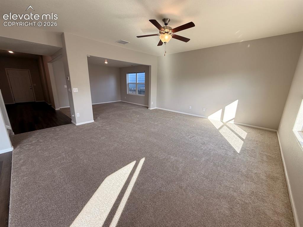 Image 14 of 49: Family Room