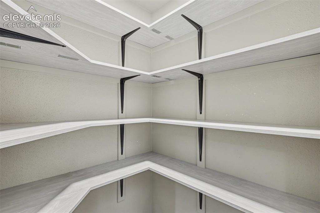 Image 17 of 45: Pantry