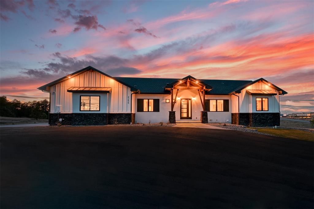 Image 43 of 47: Front of Structure