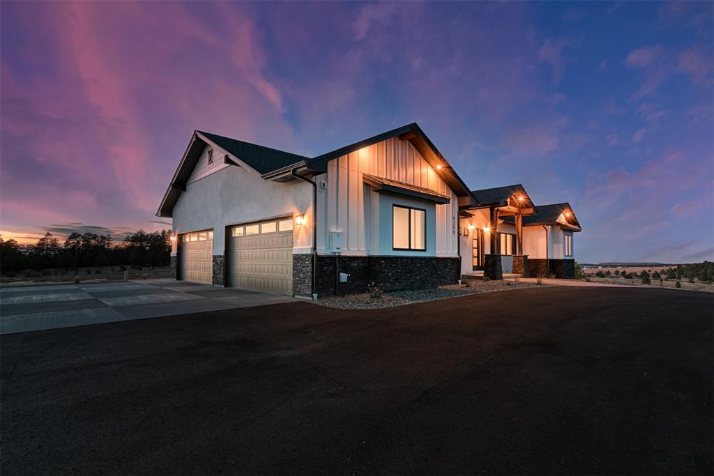 Image 46 of 47: Front of Structure