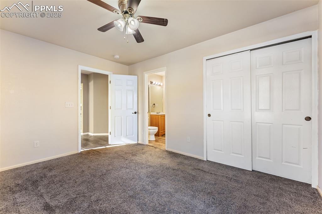 Image 24 of 49: Bedroom