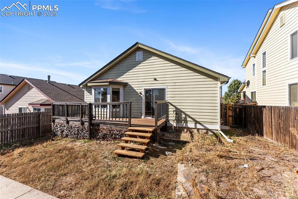 Image 45 of 49: Back of Structure