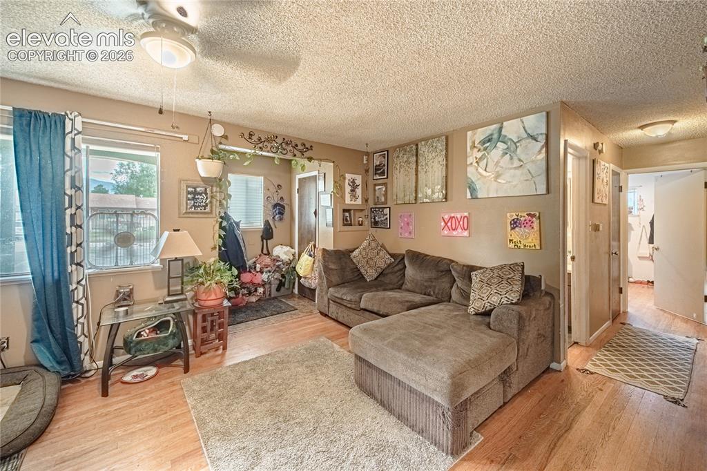 Image 4 of 44: Living Room