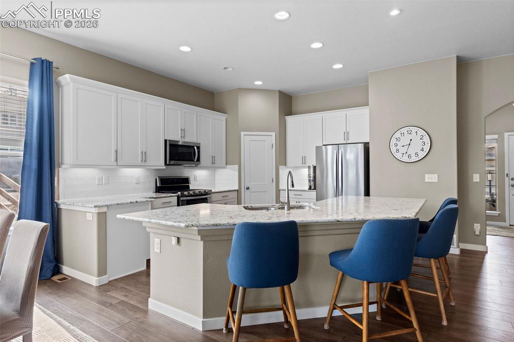 Image 12 of 41: Kitchen