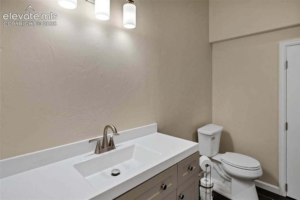 Image 13 of 19: Bathroom