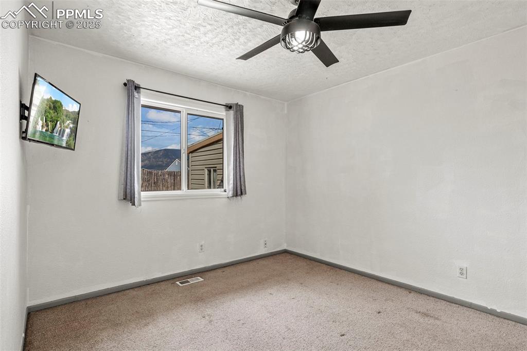 Image 14 of 24: Master Bedroom