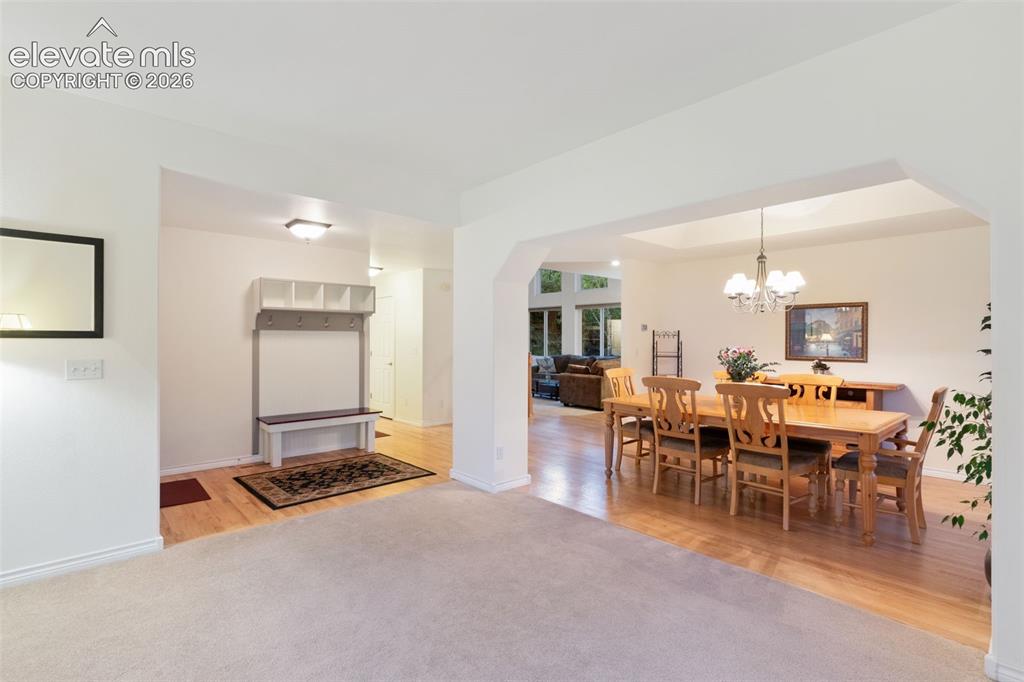 Image 10 of 47: Dining Area