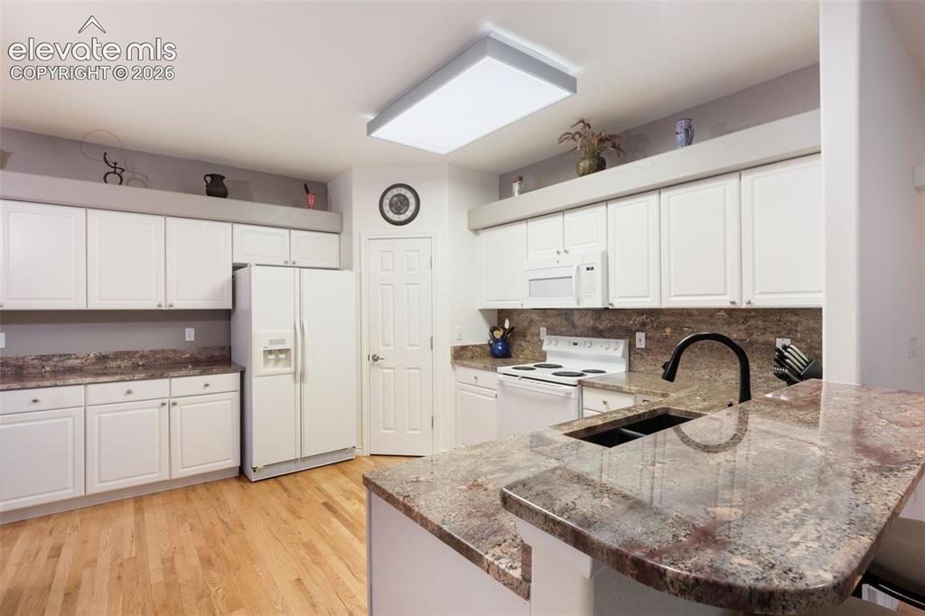 Image 6 of 47: Main Level Kitchen 