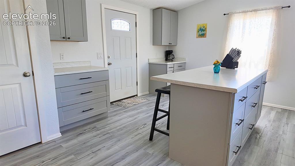 Image 8 of 37: Kitchen