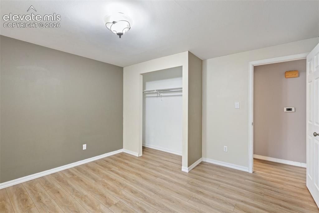 Image 17 of 37: Bedroom