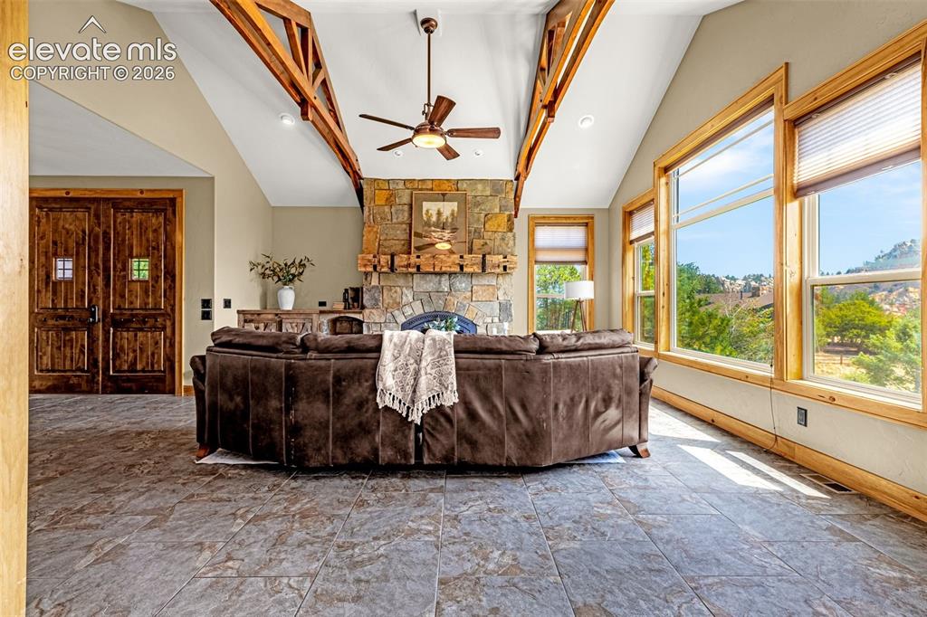 Image 15 of 49: Living Room