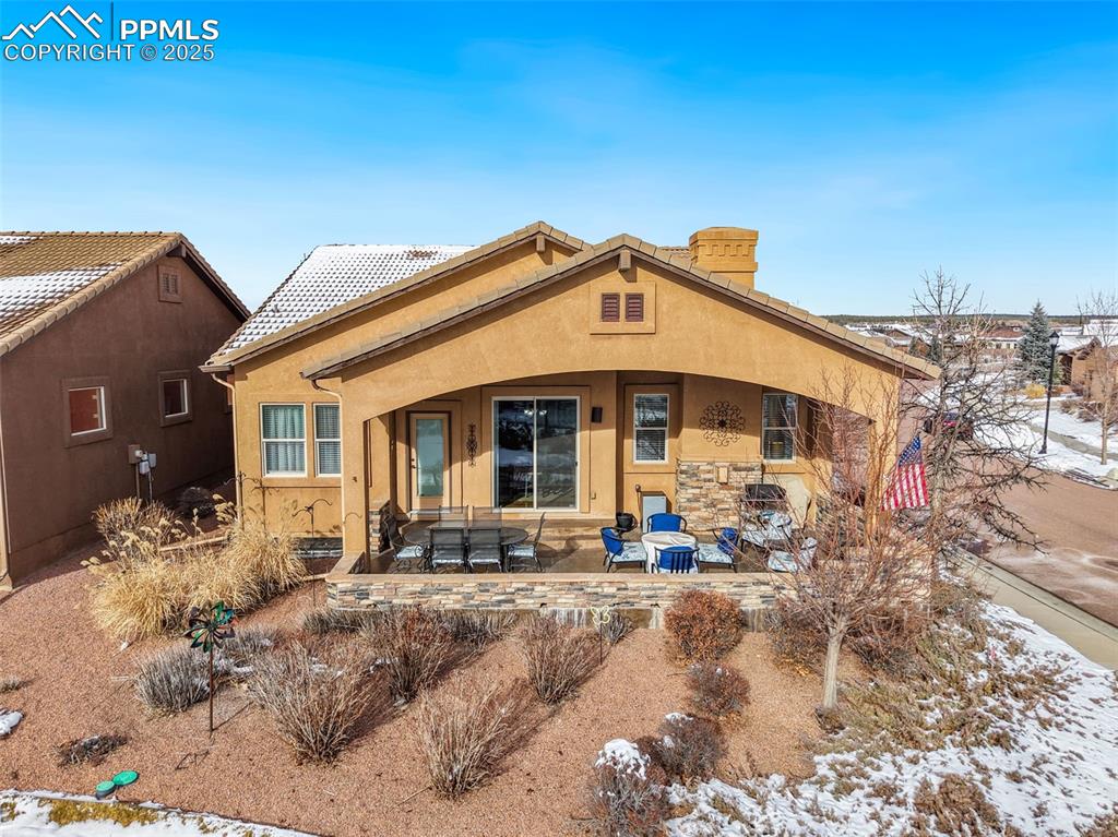 Image 5 of 29: Back of Structure