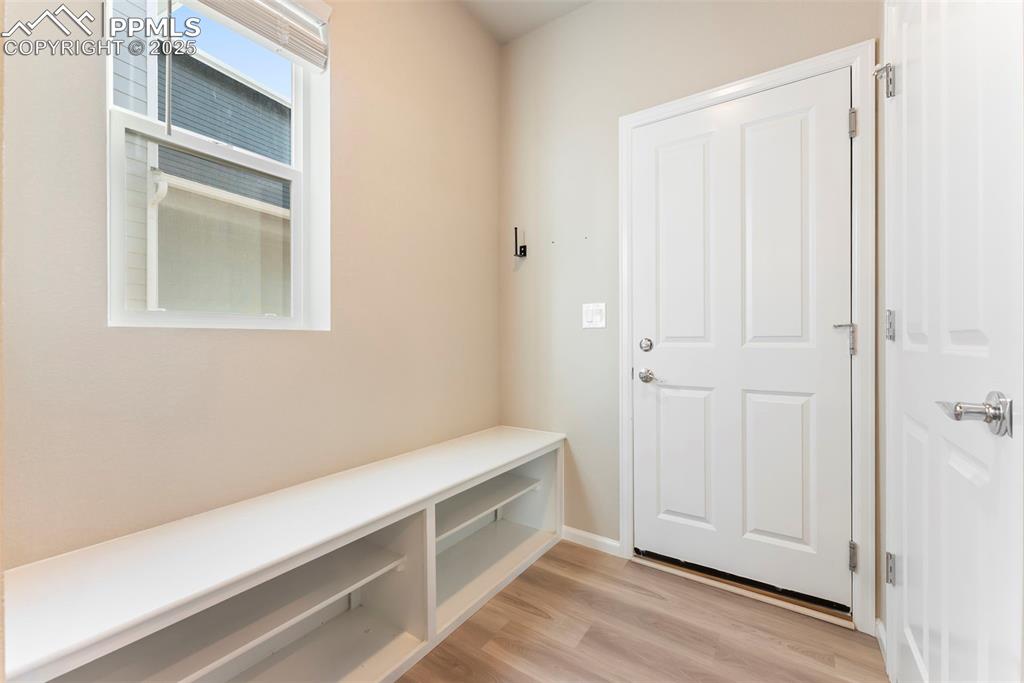 Image 25 of 38: Mud Room