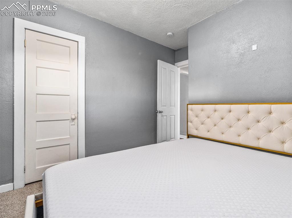 Image 11 of 11: No Description Available