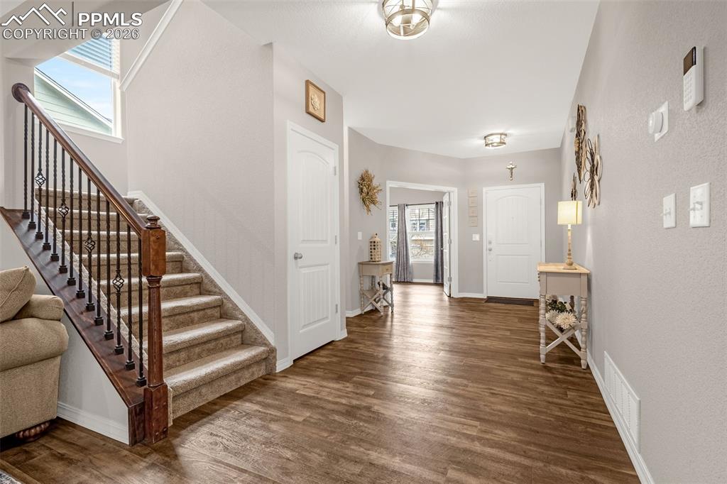 Image 3 of 48: Entry