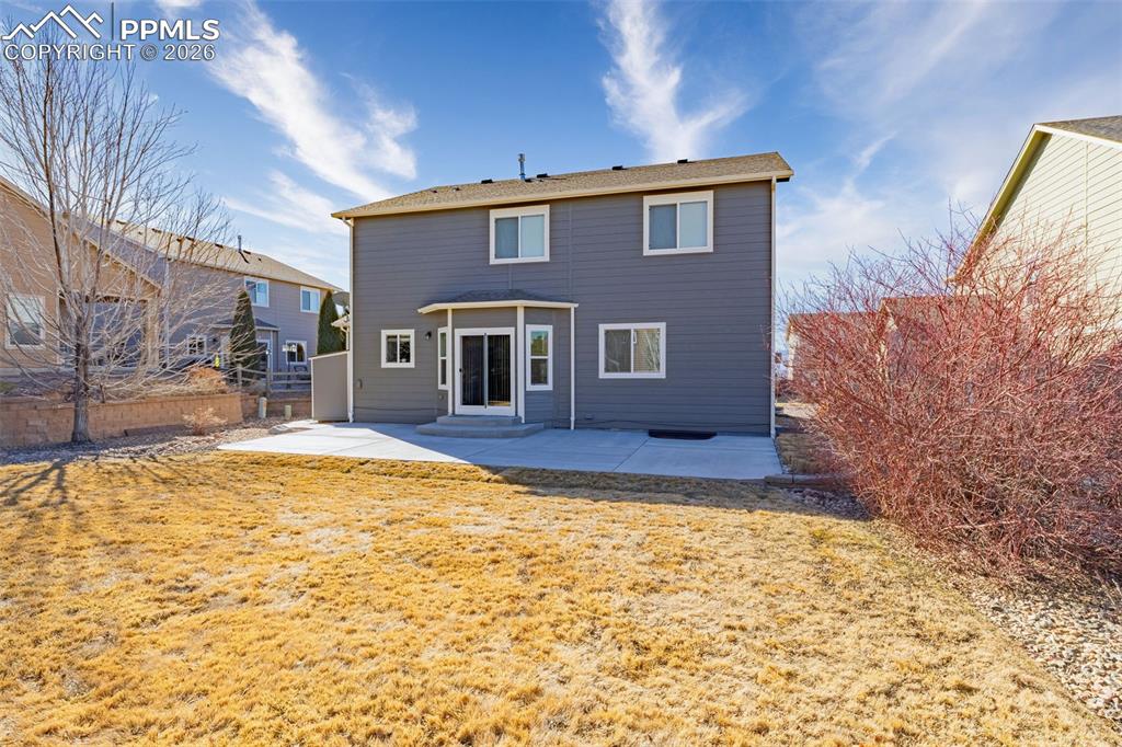 Image 34 of 48: Back of Structure