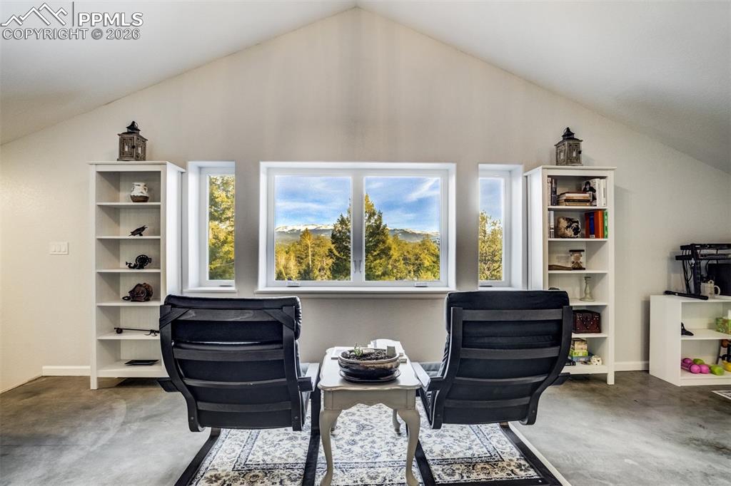 Image 18 of 40: Pikes Peak Views