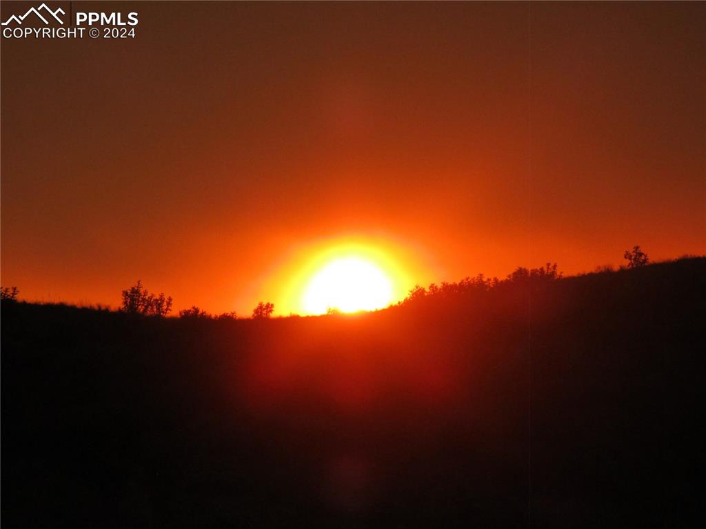 Image 49 of 50: Sunset